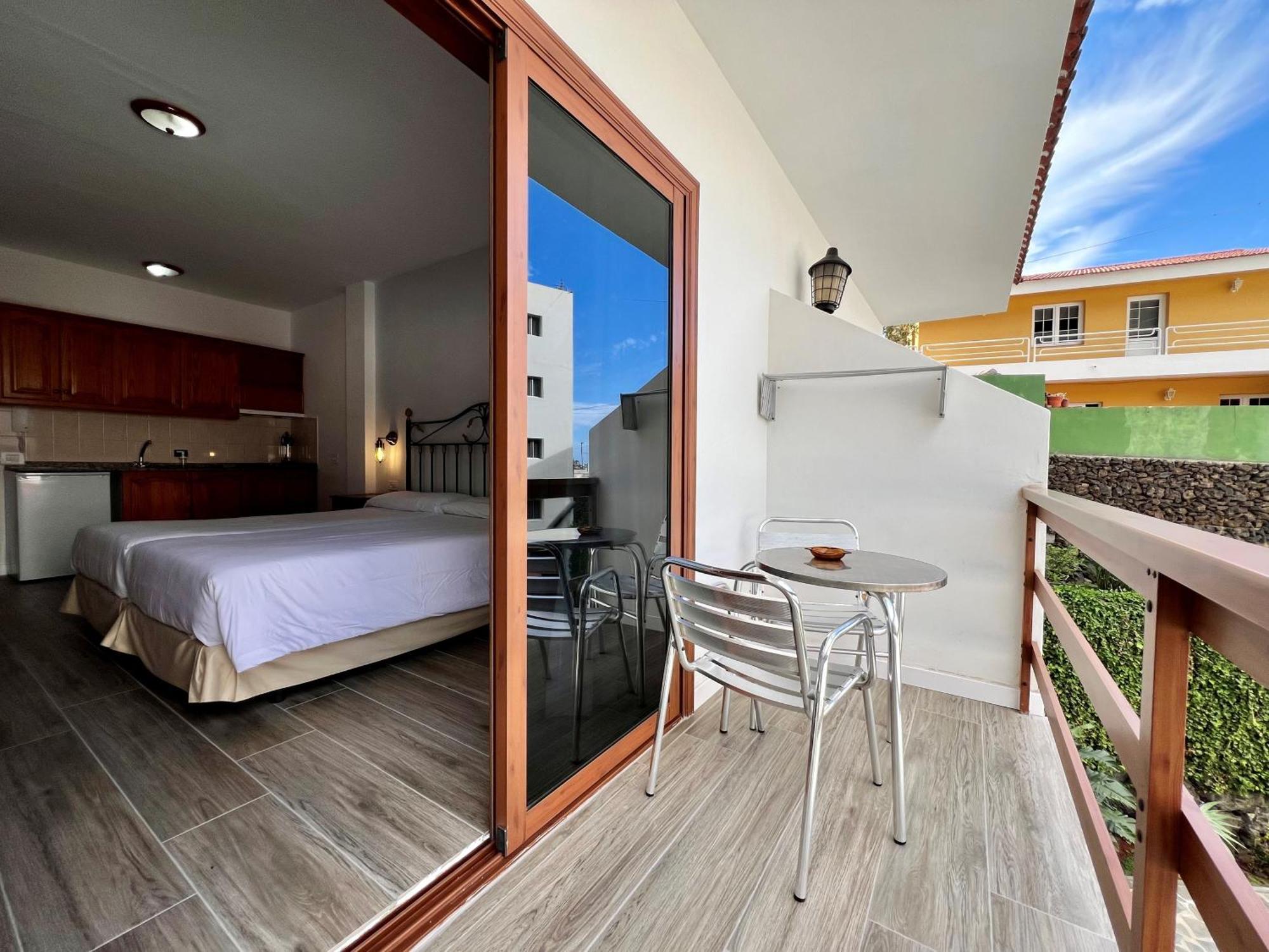 Apartamentos Frontera Exterior photo